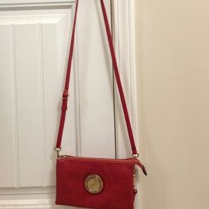 Crossbody handbag
